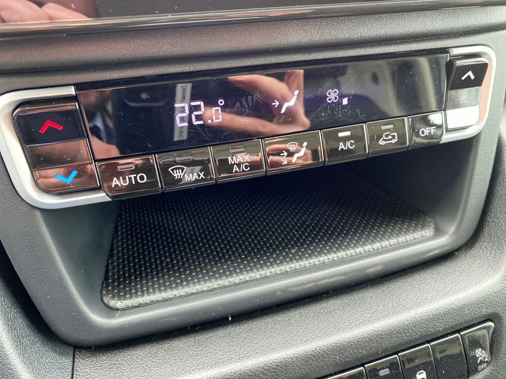 Fahrzeugabbildung Citroën Jumper 2.2 Diesel L2H2 *Navi*360 Grad*Allwetter*