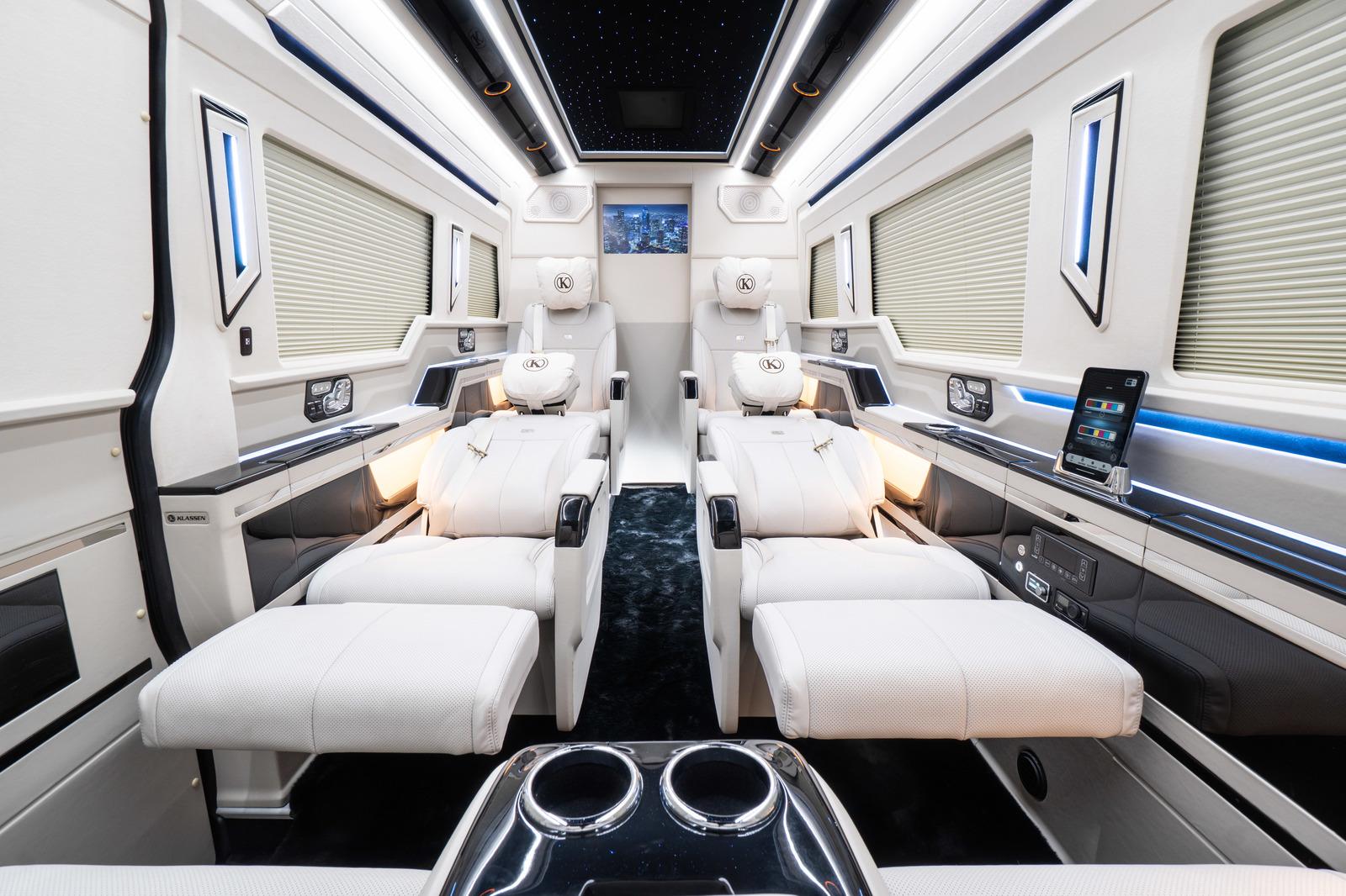 Mercedes-Benz Sprinter 519 - VIP luxury performance 2026
