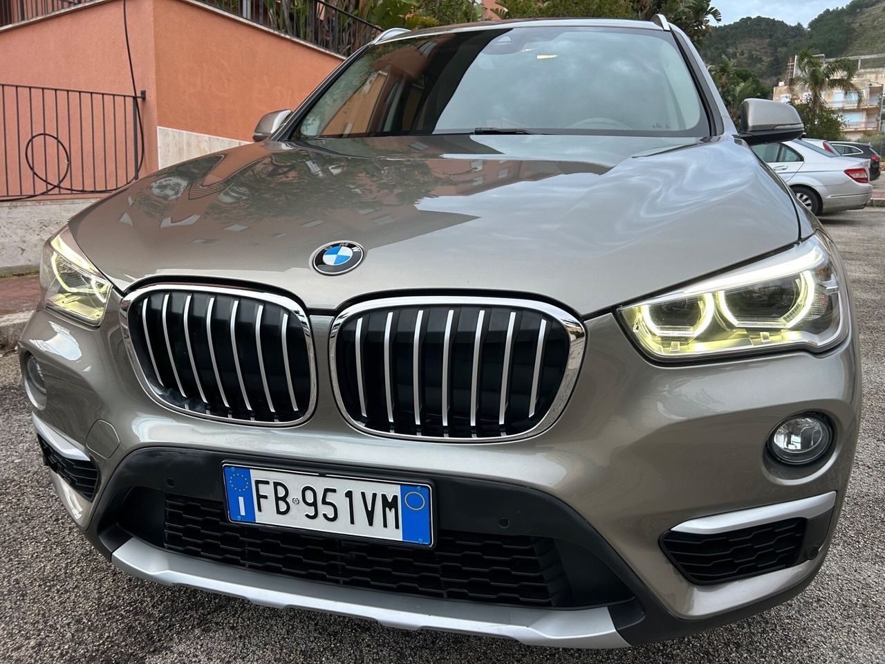 BMW Bmw X1 xDrive20d xLine. Strafull !!!