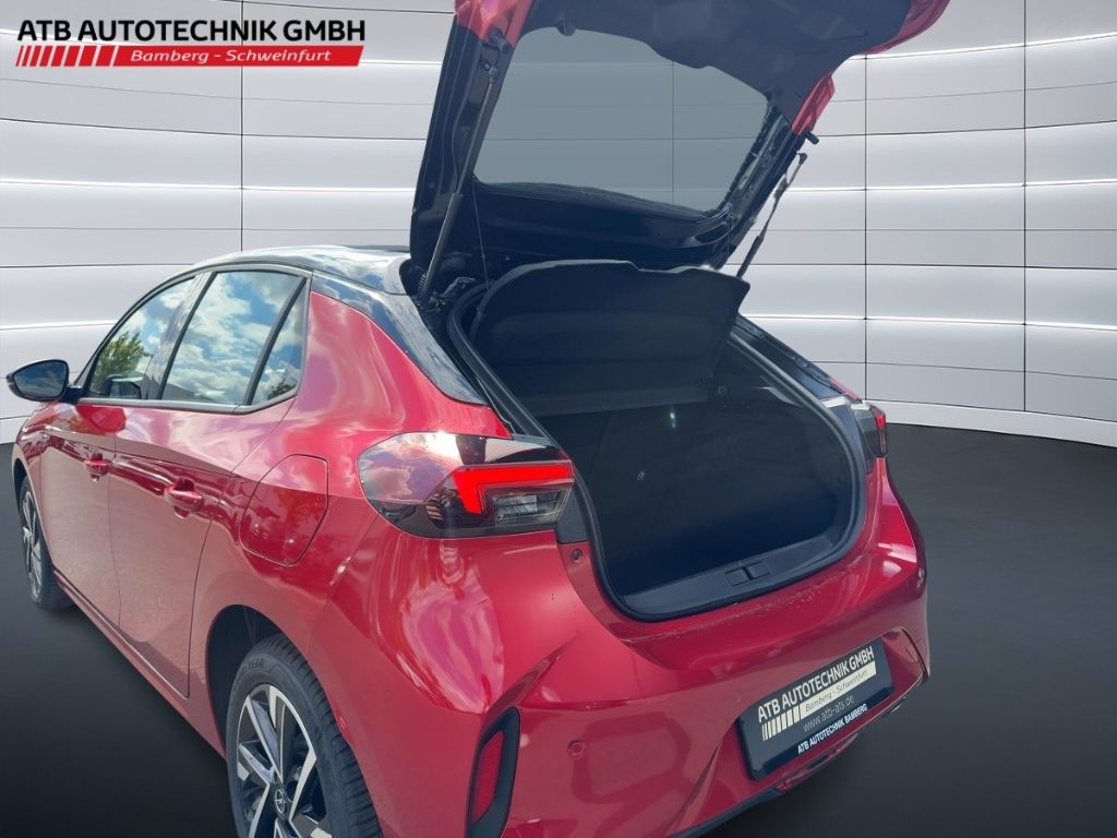 Fahrzeugabbildung Opel Corsa GS, Allwetterreifen, RFK, SHZ, LHZ