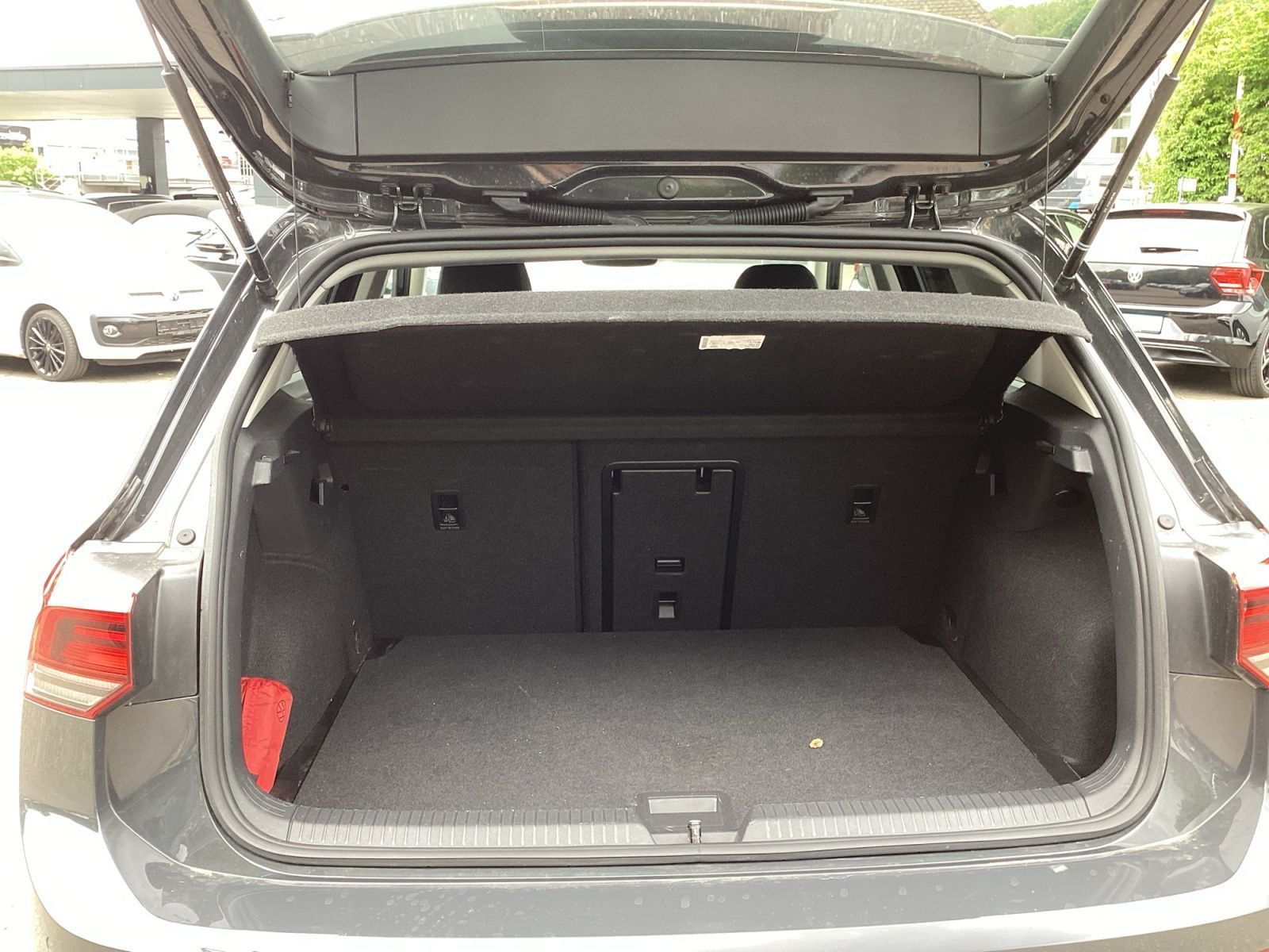 Volkswagen Golf - Bild 12