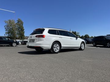 Volkswagen Passat Variant - 7