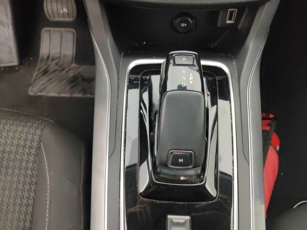 Fahrzeugabbildung Peugeot 308 SW Active 1.5D NAVI/LED/PDC/ALU/TEMPOMAT