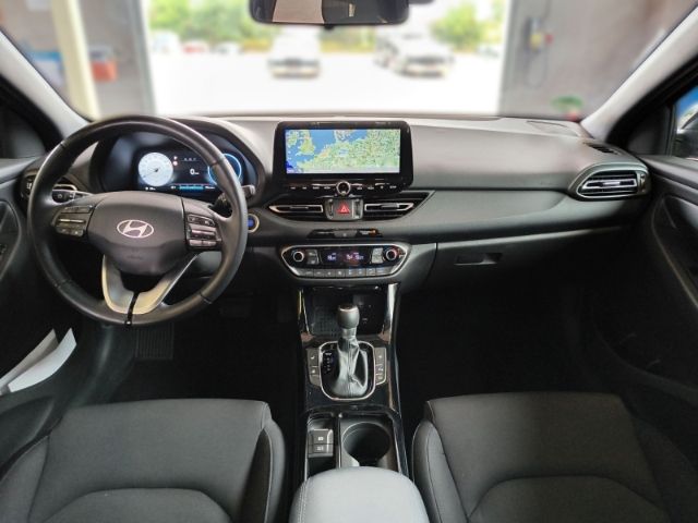 Fahrzeugabbildung Hyundai i30 FL Kombi (MY25) 1.0 T-GDI (100 PS) 7-DCT 2WD