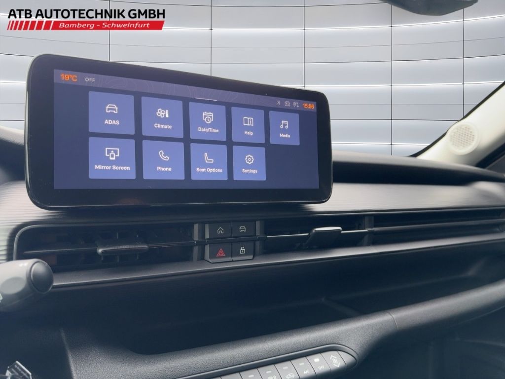Fahrzeugabbildung Jeep Avenger WINTERPAKET TEMPOMAT EPH HINTEN