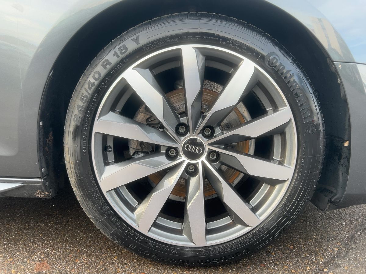 Audi A4 - Bild 12