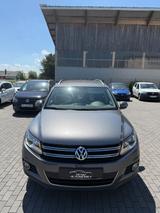 Volkswagen Tiguan Sport & Style 4Motion /AHK/PDC/TEMP/NAVI/ - VW Gebrauchtwagen von 2012