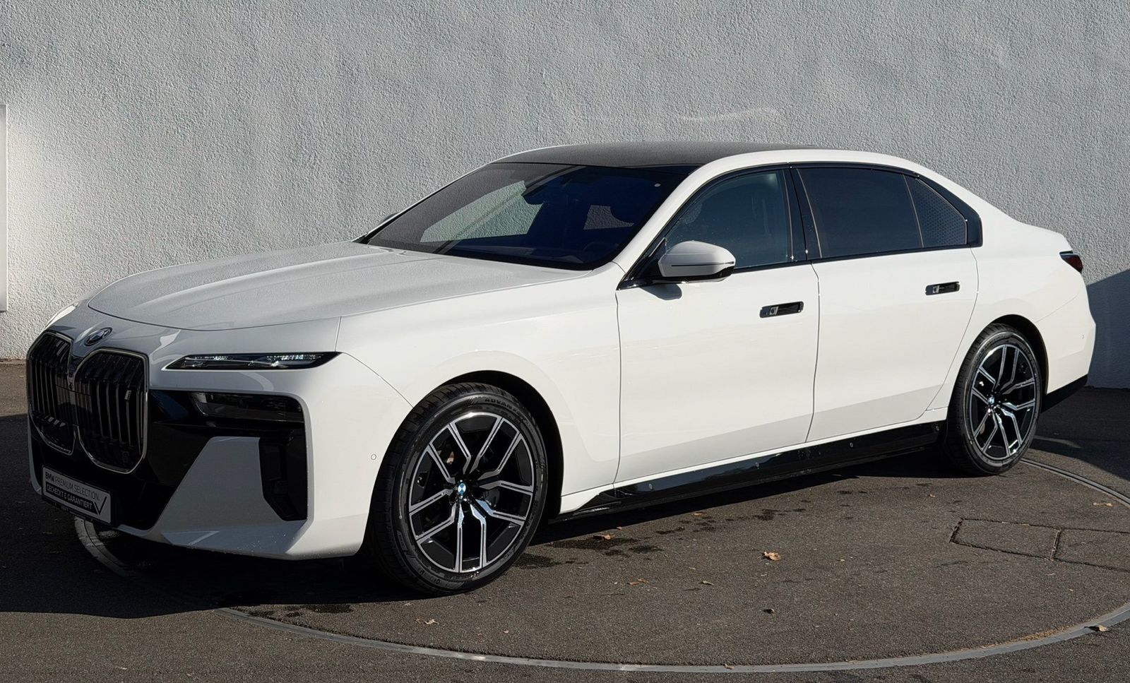 BMW i7 eDrive50 M SPORT KRISTAL KAMERA ACC ICONIC foto 2