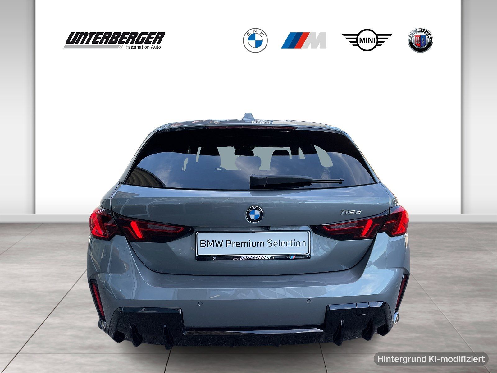 BMW 118d M Sportpaket-Adaptives M Fahrwerk-Driving A foto 5