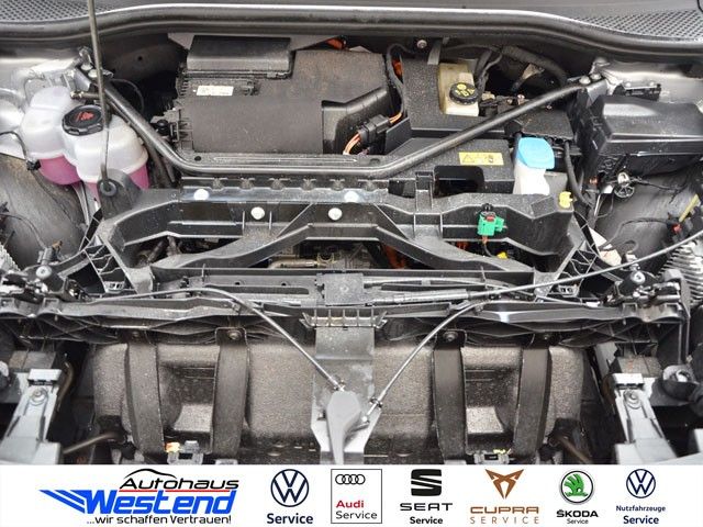 Fahrzeugabbildung Audi Q4 e-tron 50 220kW qu. S line AHK Pano MatrixLED