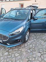 Ford Galaxy 2.5 Duratec FHEV Titanium Titanium