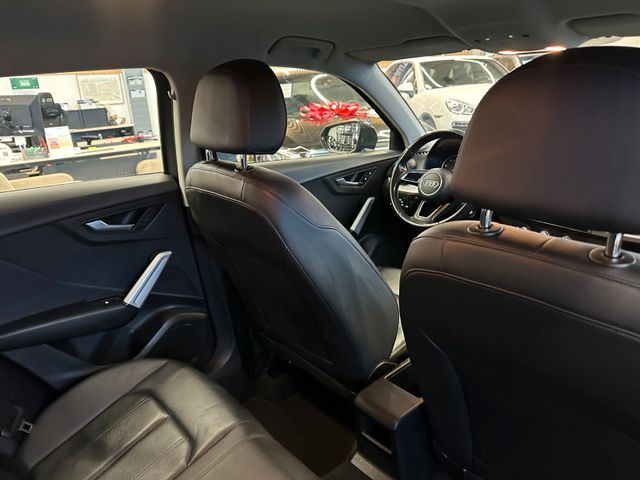 Audi Q2 quattro basis *2. Hand*Klima*SHZ*LED*AHK*MMI*