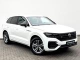Volkswagen Touareg R-Line 3.0 TDI DSG 4Motion /IQ/LED/HUD - Volkswagen Touareg in Bielefeld