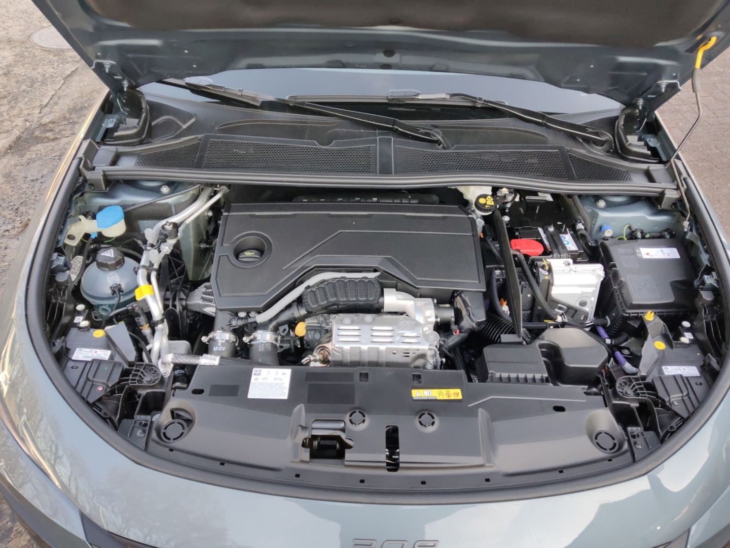 Peugeot 308 - Bild 14