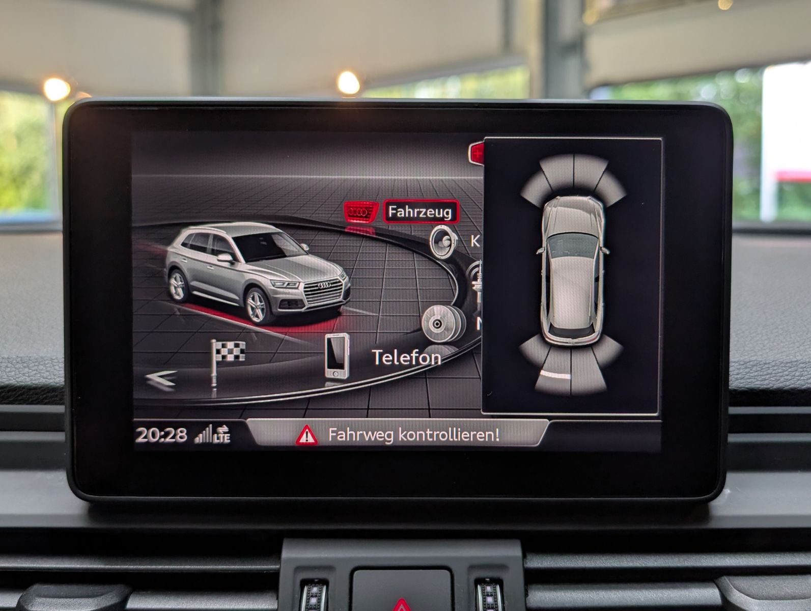 Fahrzeugabbildung Audi Q5 45 TDI Quattro S-Line Sport TEMP MMI SHZ 20"