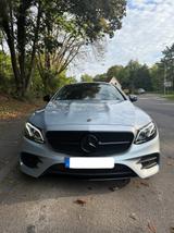 Mercedes-Benz E 400 4MATIC Autom. - - Mercedes-Benz E 400 in Köln