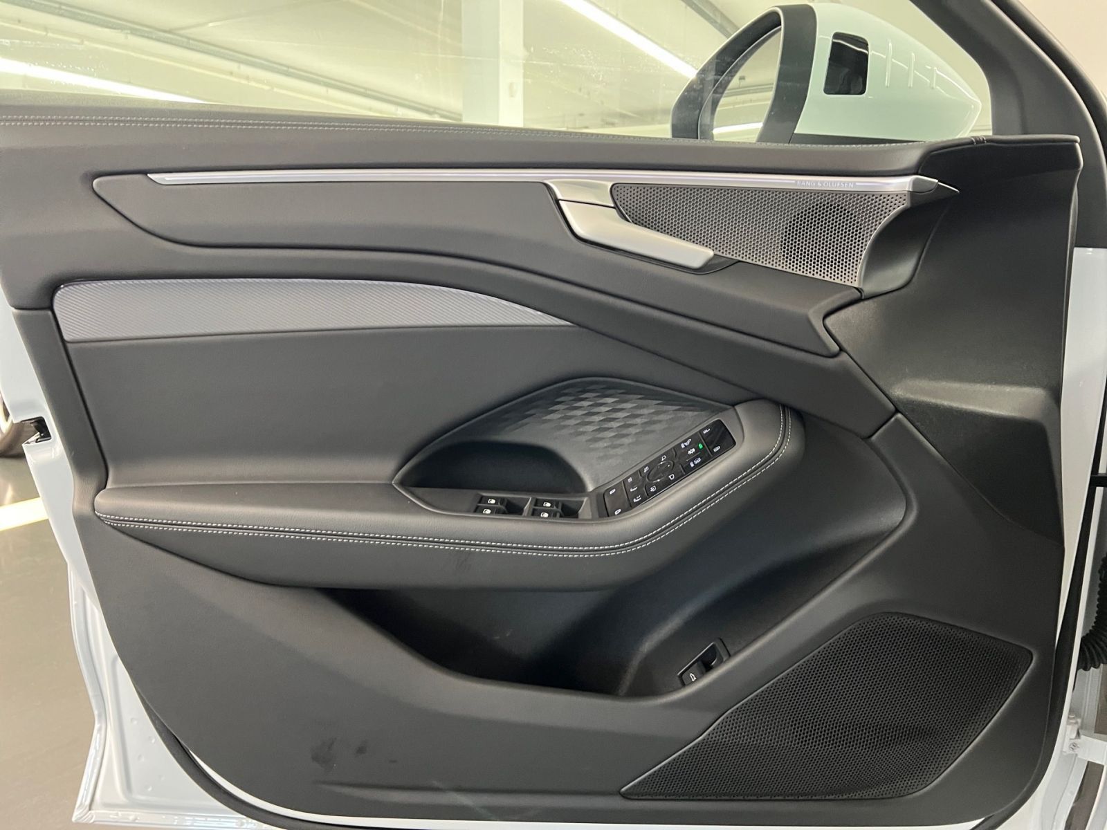 Audi A6 - Bild 8