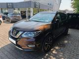 Nissan X-Trail Tekna 4x4 AHK / PANO / Leder / LED / 5 S - Nissan X-TRAIL LE mit Diesel-Antrieb