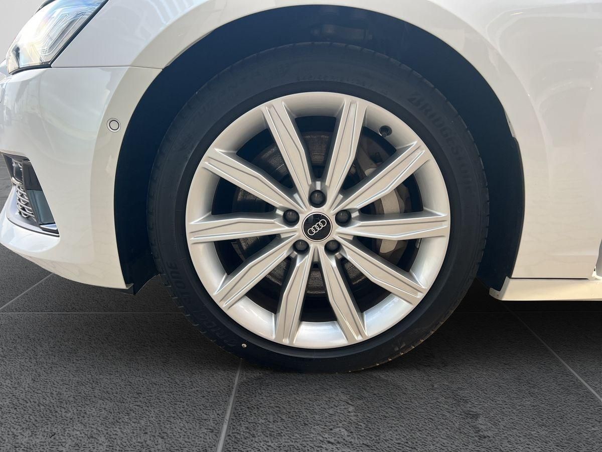 Fahrzeugabbildung Audi A6 Avant sport 50 TFSI e quattro 195 kW