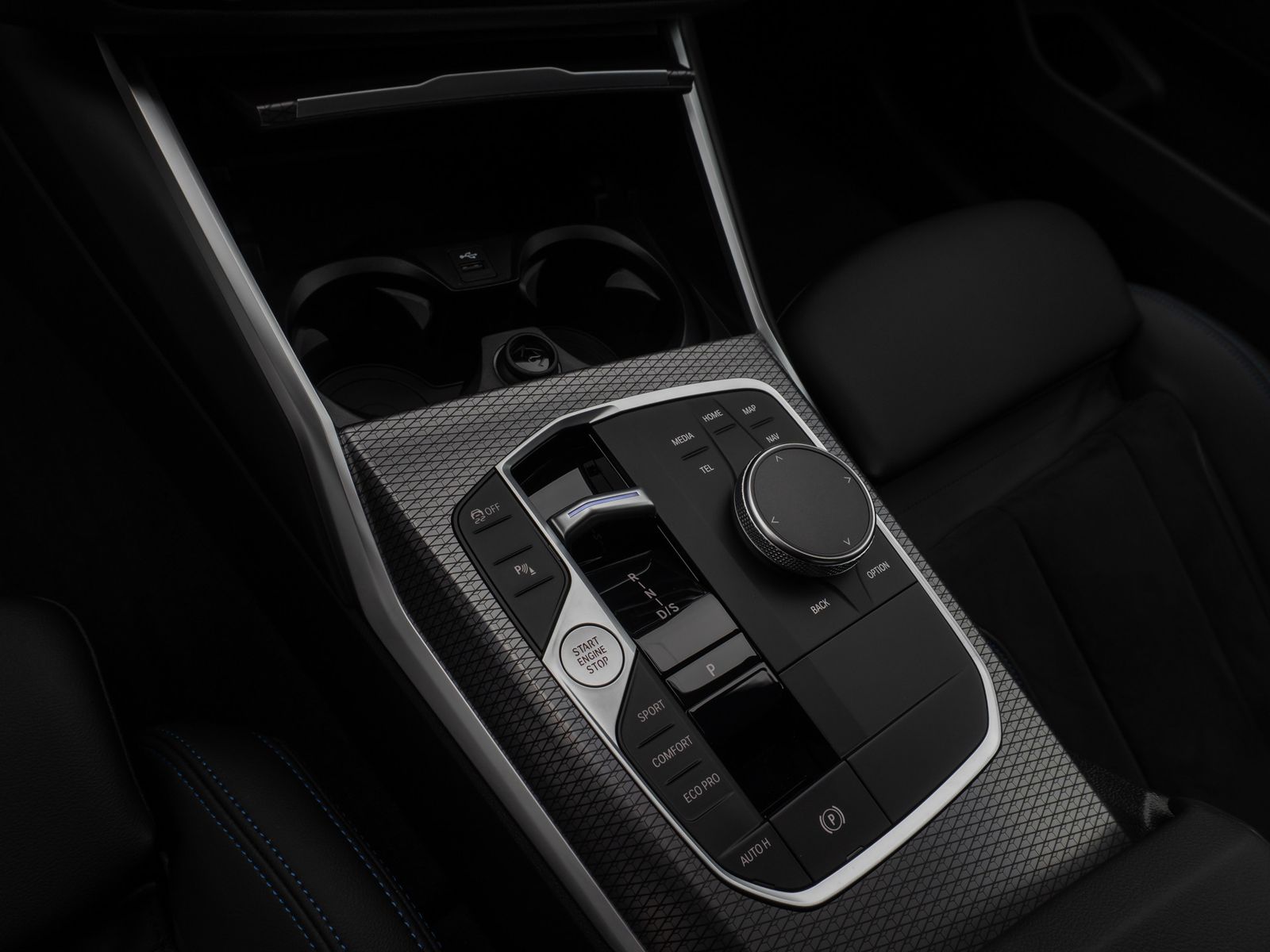 Fahrzeugabbildung BMW 318d M Sport Kamera DAB Parkassistent 18Zoll