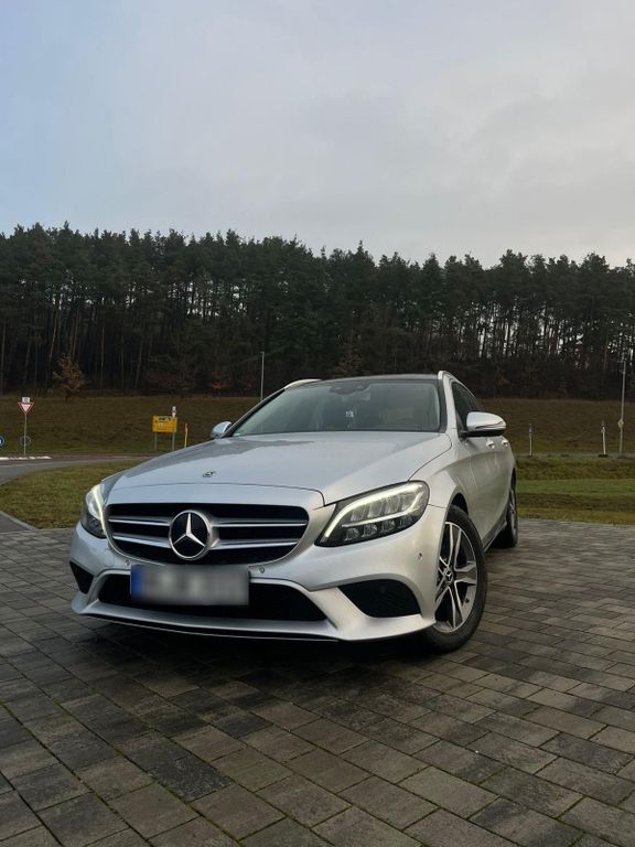 Image of Mercedes-Benz C 180