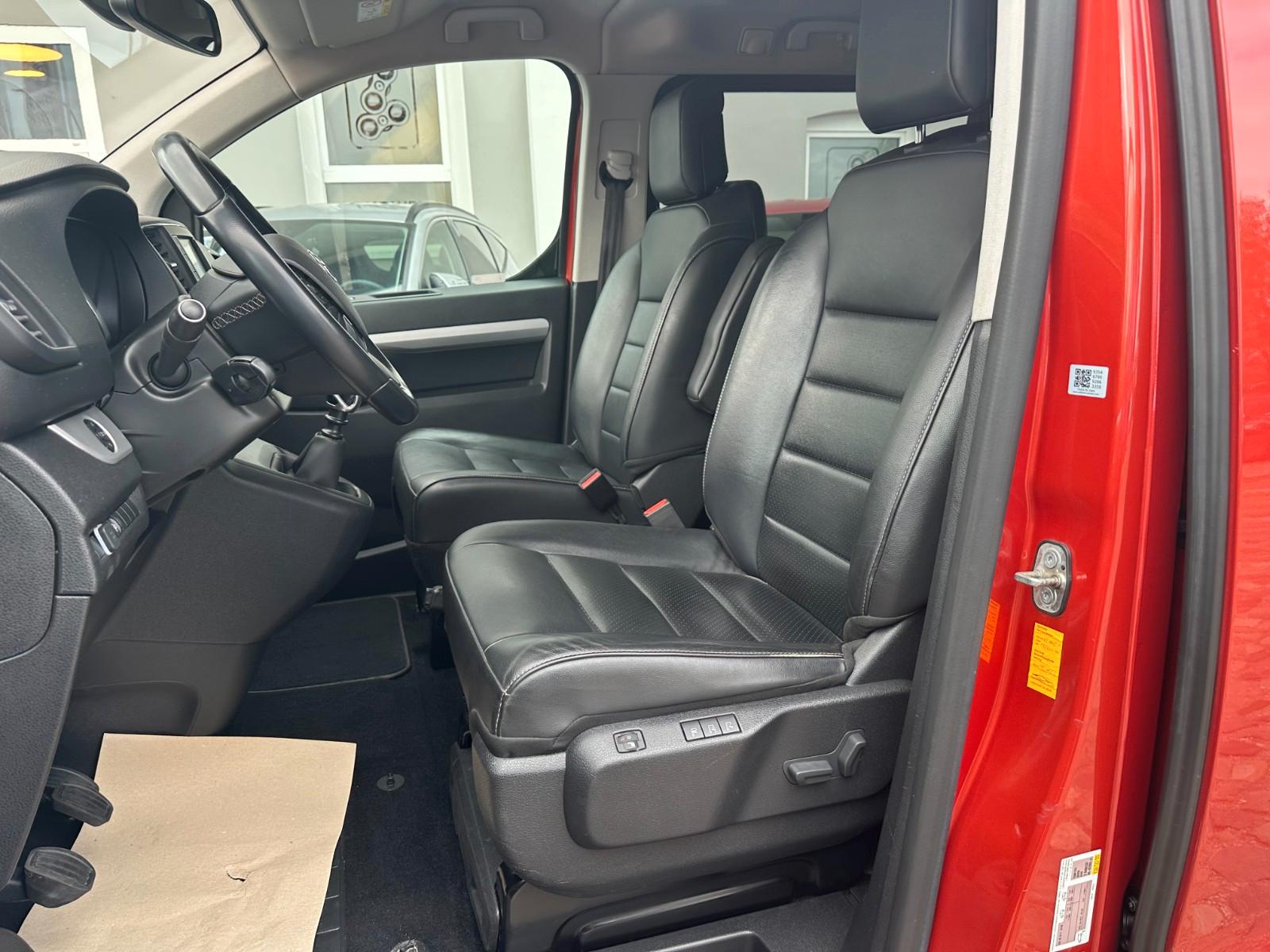 Toyota Proace Verso L1 Team Deutschland AHK Standhzg.