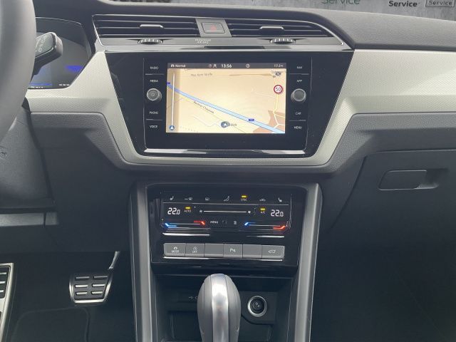 Touran Move 1.5 TSI OPF Bluetooth Navi LED Klima