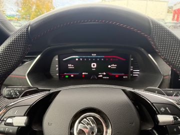 Skoda Octavia Combi RS+Pano+LED+RFK+DAB