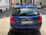Kia Cee'd 2008 Blau 1.4L Manuell Gut Zustand - Kia aus 2009: Cee D