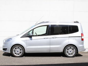 Ford Tourneo Courier - 8