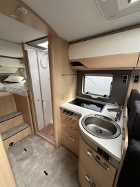 HYMER  ERIBA  HYMERCAR B-Klasse MC T BlackLine 680 AutarkieSHZPremium