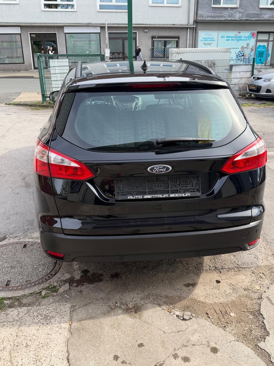 Ford Focus 2013 — photo 6