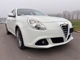Alfa Romeo Giulietta Turismo 1,6 JTD-Klimatr-Alu-Eur5- - Alfa Romeo Giulietta mit Diesel-Antrieb: 1.6