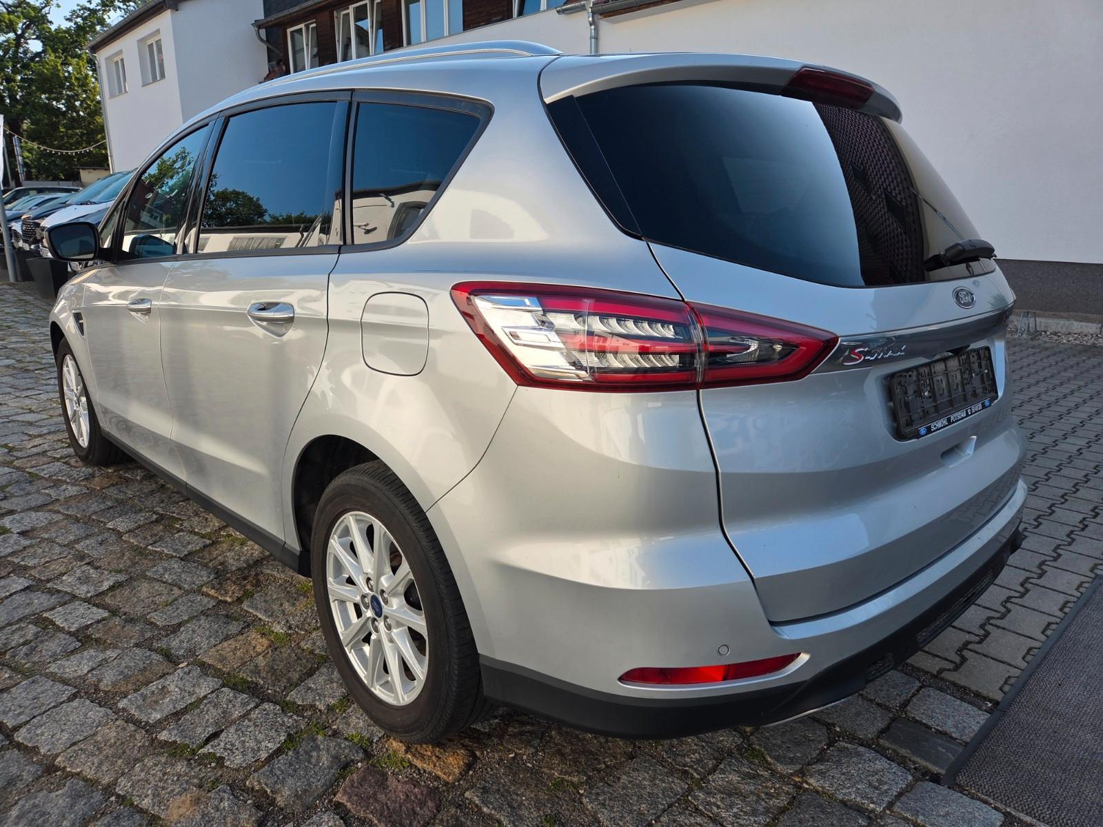 Ford S-Max S-MAX Business Autom. Navi LED