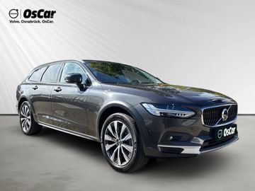 Volvo V90 Cross Country - 1