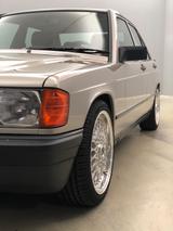 Mercedes-Benz 190 E *H-Kennzeichen*Wenig Kilometer - Mercedes-Benz 190 aus 1985: 190e