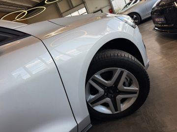 MYAUTOCENTER – Gebraucht- und Jahreswagen mit Werkstattservice in Pfaffenhofen Ford Focus *KEYLESS*TEMPO*SIHZ*LKHZ*NAVI*LED*