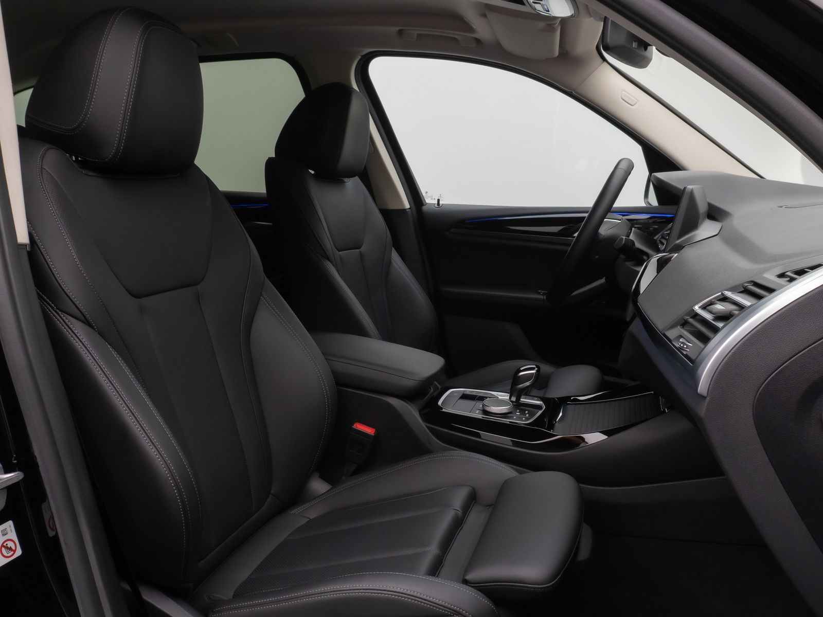 Fahrzeugabbildung BMW X3 xD20i Kamera DAB Leder Alarm M Sport 18Zoll