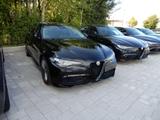 Alfa Romeo Giulia Veloce 2.0 Turbo AT8-Q2 Pano*Sportaga Top - Alfa Romeo: Sport