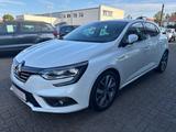 Renault Megane IV Lim. BOSE/Navi/Head-Up/SHZ - Renault Megane mit Diesel-Antrieb: Limousine