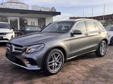 Mercedes-Benz GLC 250 4Matic AMG LINE ACC DTR 360° KAMERA LED - graue Mercedes-Benz GLC 250