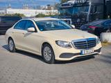 Mercedes-Benz E 200 d Parktronik Kamera - Mercedes-Benz E 200 mit Diesel-Antrieb: Taxi, Limousine