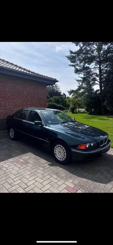 BMW 520i 