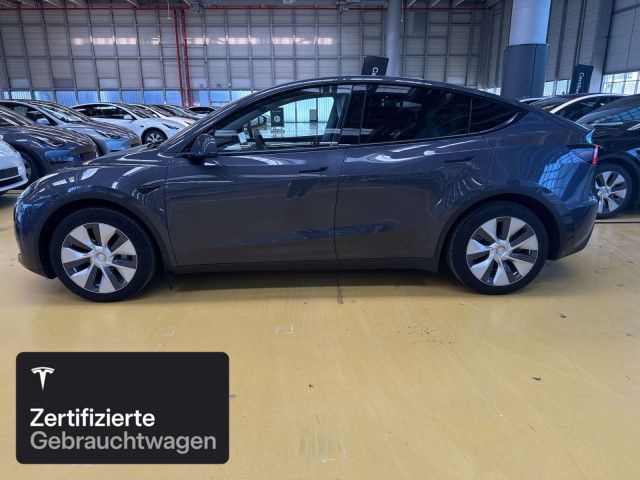 Tesla Model Y Rear-Wheel Drive foto 4