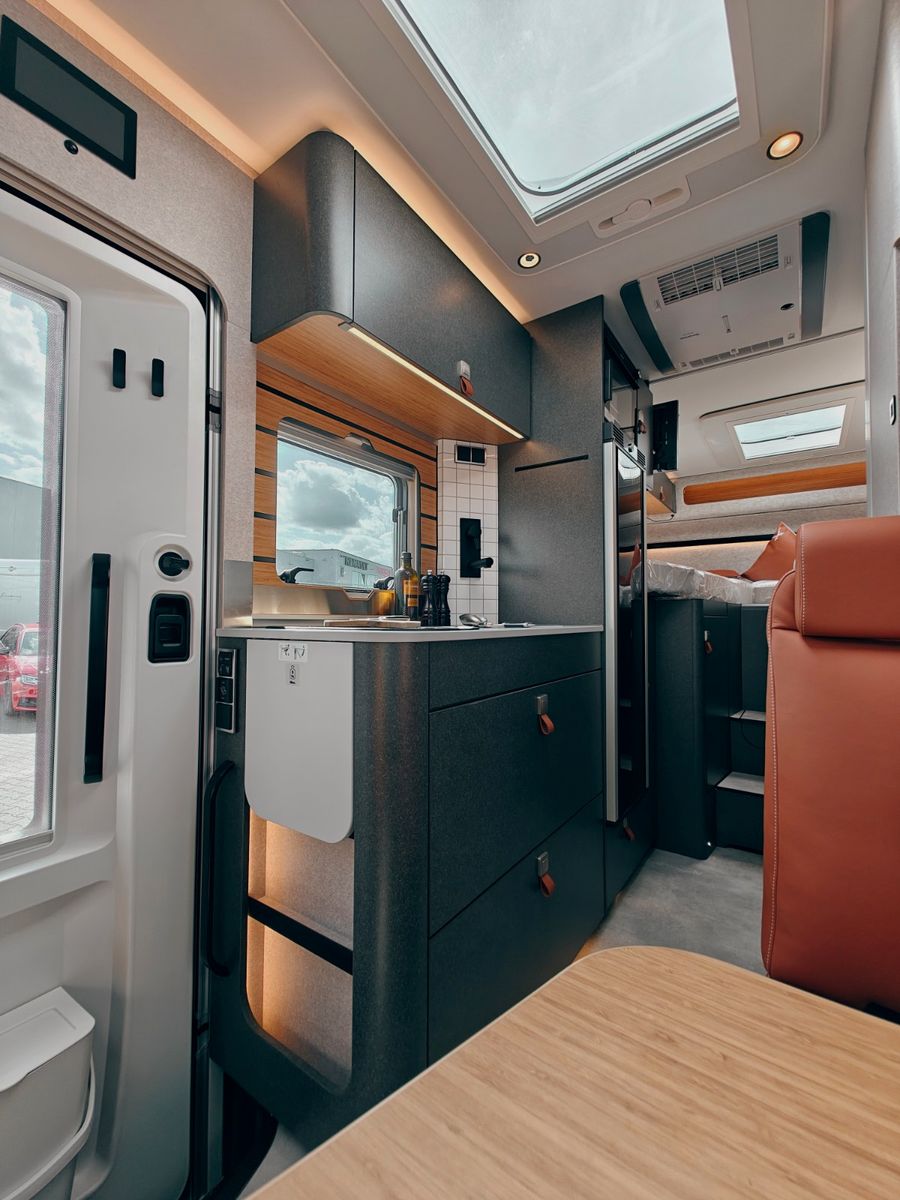 Fahrzeugabbildung HYMER / ERIBA / HYMERCAR ML-T 580 4x4² RSX - SANSIBAR® LTD.