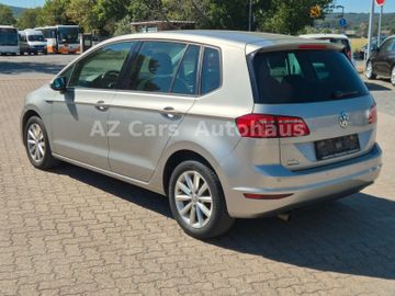 Volkswagen Golf - 6