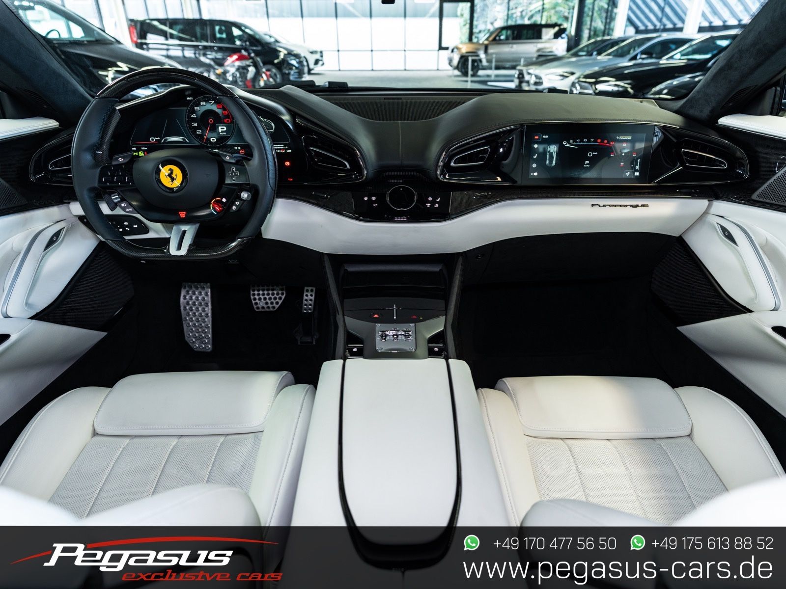 FERRARI Purosangue - 25