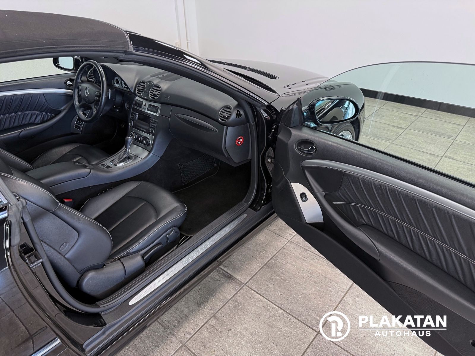 Fahrzeugabbildung Mercedes-Benz CLK 320 CDI Grand Edition 2Hand MB-Service AMG