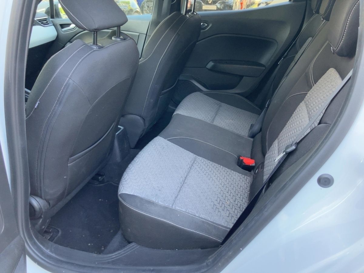 Renault Clio - Bild 8