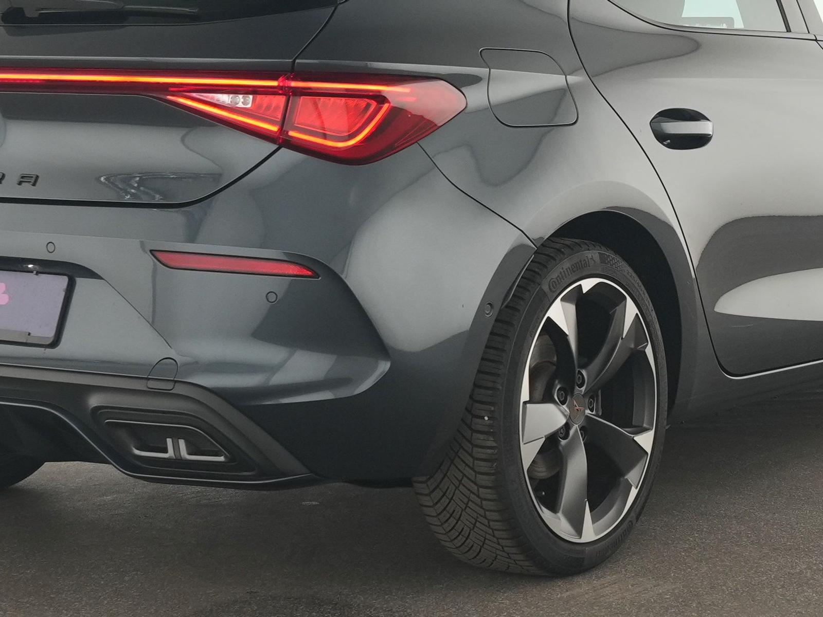 Cupra Leon ACC|Kamera|CarPlay|Navi|Winter-Paket|LED